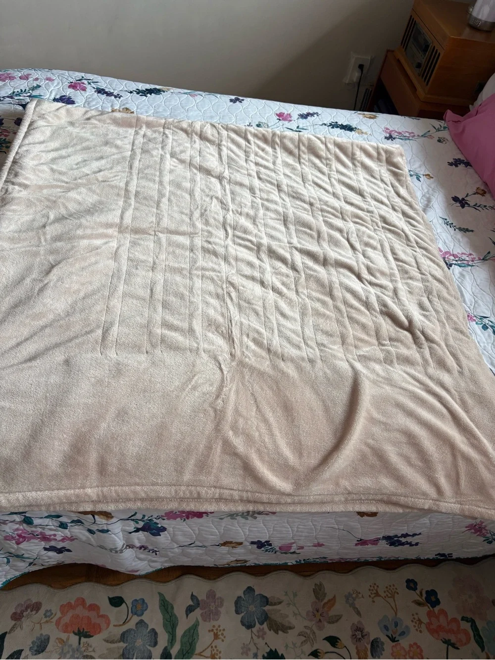 Dual control electric Cream Throw Blanket - Home Bedding